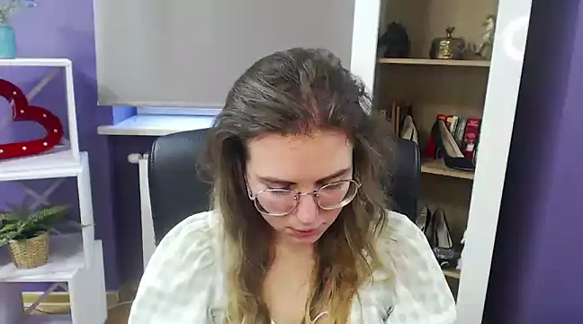 Zoey Erotic online show from January 22, 8:29 am