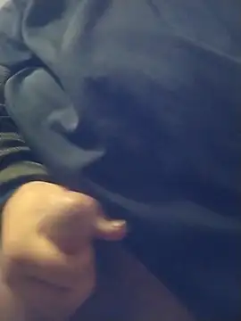 Snapshot of 29liquid1989 chatting on December 21, 8:39 am 29liquid1989 online show from December 21, 8:39 am