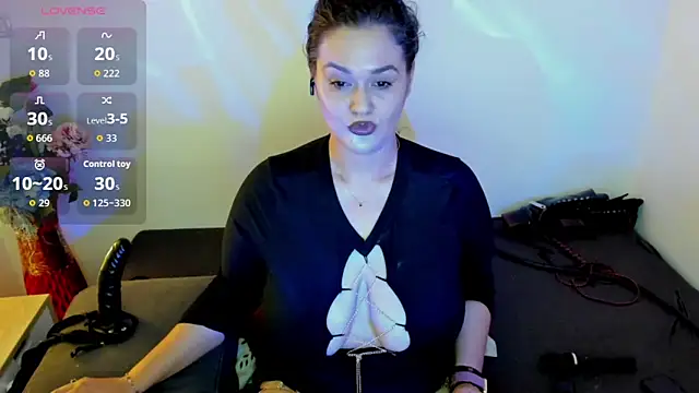 Laura sinner online show from June 18, 4:22 pm