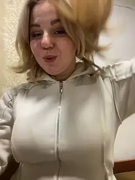 Cute sun online show from January 1, 1:26 am