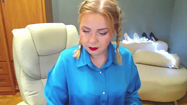 Cute sun online show from October 1, 4:13 pm