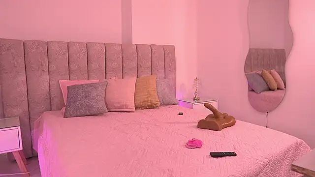 violeta aroca online show from November 22, 3:05 am