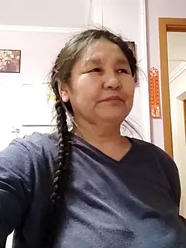 Zulfiya Bruce online show from March 3, 5:50 pm