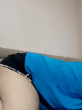 Zulfiya Bruce online show from November 30, 5:39 pm