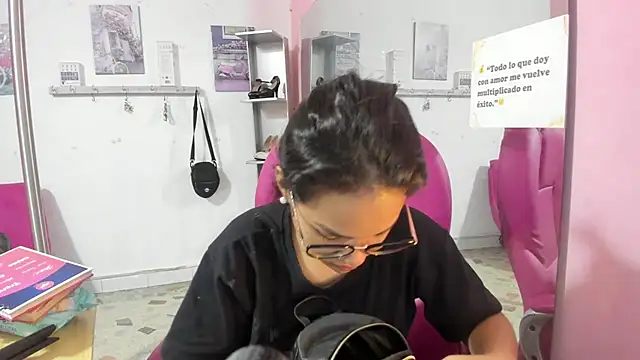 CAMILA--REY online show from February 11, 11:26 am