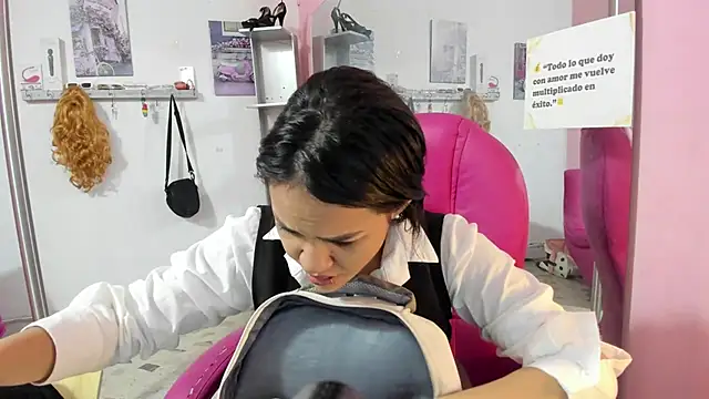 CAMILA--REY online show from February 25, 11:31 am