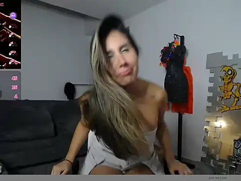  Luna07 online show from September 25, 4:16 am