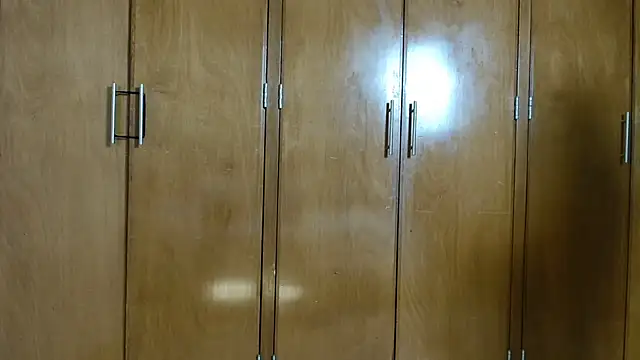 3littleschoolteens online show from January 15, 7:39 pm