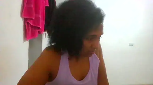 Snapshot of Aishamara chatting on February 4, 7:40 am Aishamara online show from February 4, 7:40 am