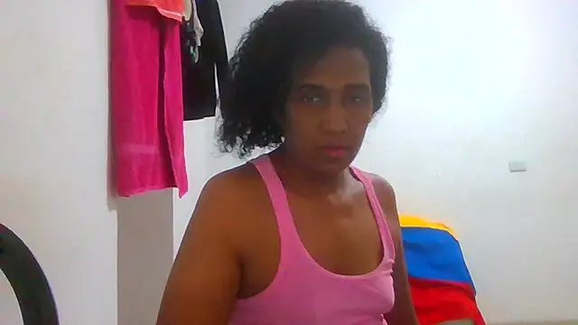 Snapshot of Aishamara chatting on September 28, 1:27 pm Aishamara online show from September 28, 1:27 pm