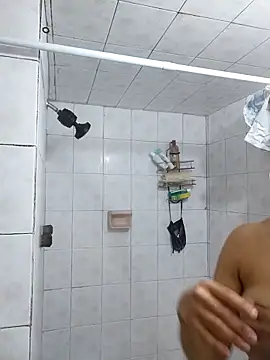 LaInsaciableIntensa online show from September 17, 10:33 pm