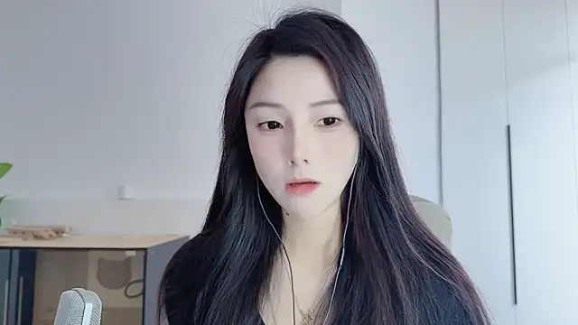 HaagenDazs  online show from February 23, 2:53 am