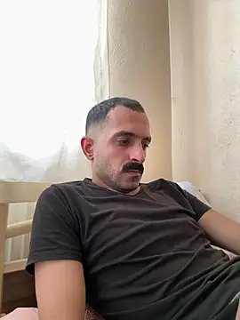 Snapshot of saye0044 chatting on February 14, 9:39 am saye0044 online show from February 14, 9:39 am