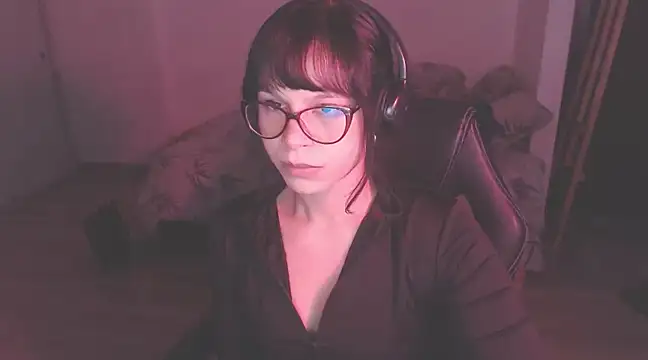 Snapshot of modjo_ chatting on January 11, 11:34 am modjo online show from January 11, 11:34 am