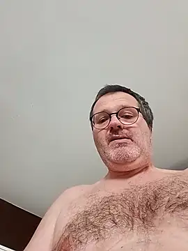 Snapshot of mike9473 chatting on March 13, 1:29 pm mike9473 online show from March 13, 1:29 pm