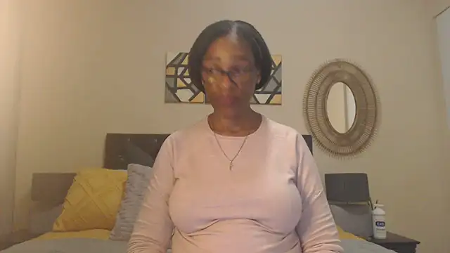 Snapshot of Creamyass22 chatting on June 24, 3:44 pm Creamyass22 online show from June 24, 3:44 pm