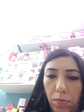 LunaZambrano online show from March 21, 6:44 pm