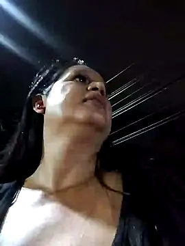 keilymadam online show from January 26, 1:41 am