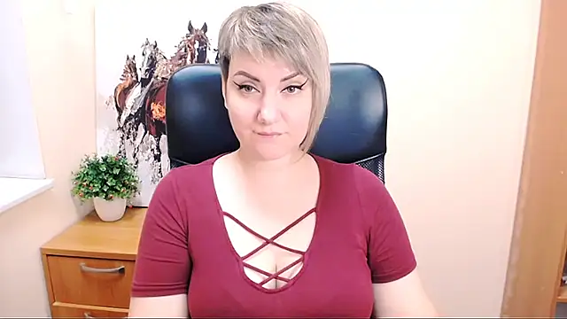 Djullia online show from September 26, 7:01 am