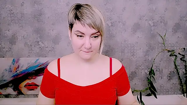 Djullia online show from January 17, 8:08 am