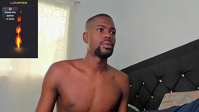 santi brown online show from December 2, 7:53 pm