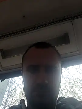 Snapshot of Govora chatting on December 20, 12:27 pm Govora online show from December 20, 12:27 pm