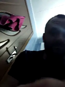 Snapshot of Govora chatting on February 23, 8:22 pm Govora online show from February 23, 8:22 pm