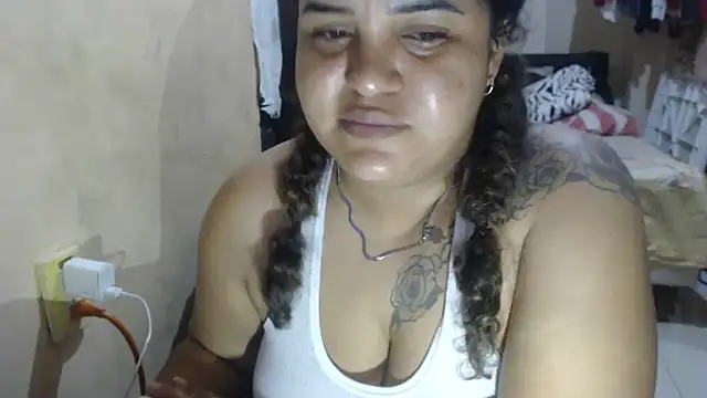 SEXY SENSUALSARA online show from May 20, 5:02 am