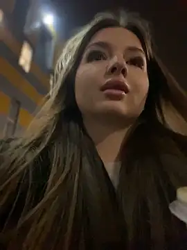 KrisMagnoly online show from November 30, 5:28 pm