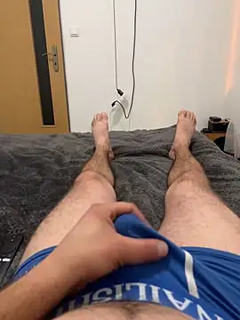 Snapshot of mihsha chatting on February 3, 5:24 pm mihsha online show from February 3, 5:24 pm