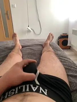 Snapshot of mihsha chatting on February 23, 1:21 pm mihsha online show from February 23, 1:21 pm