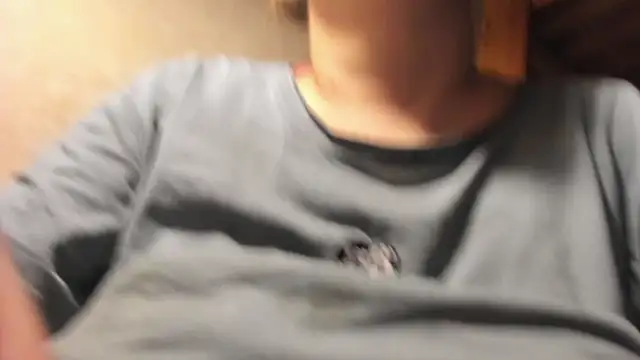 Snapshot of FrumCake chatting on January 16, 12:02 am FrumCake online show from January 16, 12:02 am