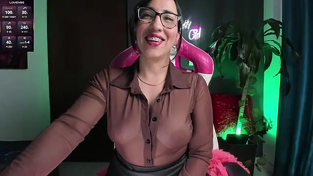 Katiehill 1 online show from November 29, 12:35 am