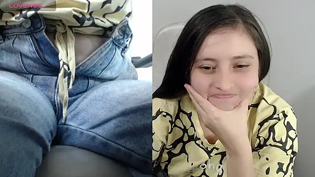 tania sweet   online show from July 28, 6:53 pm
