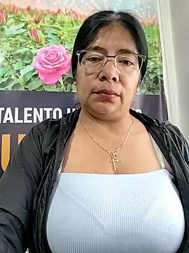   valentina18 online show from March 4, 1:06 pm