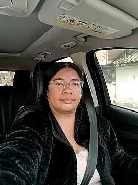   valentina18 online show from April 1, 1:52 pm