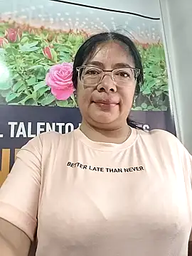   valentina18 online show from May 26, 12:23 pm