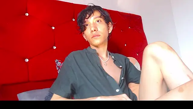 LAICK 01 online show from March 24, 8:36 pm