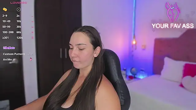 ava blue online show from February 4, 7:55 pm