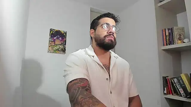  Coddygold  online show from February 18, 11:06 am