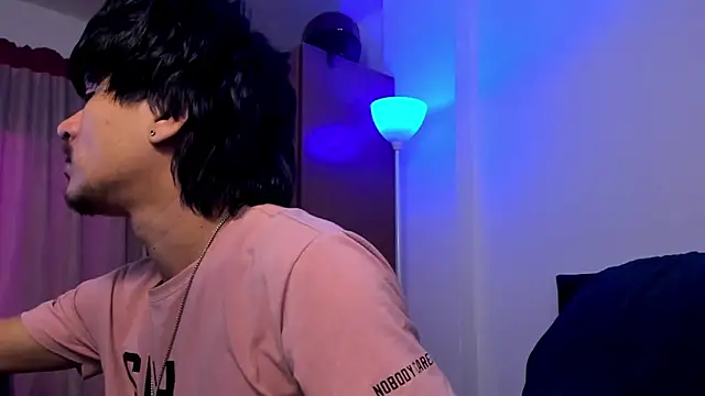 Eiden allenx online show from February 17, 11:50 am