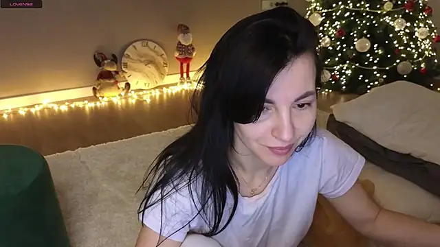 Mary love16 online show from December 24, 6:50 pm