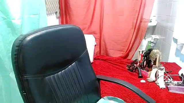 squirt322bbw online show from December 21, 3:41 pm