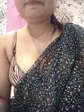Snapshot of soniya_cute chatting on May 21, 6:04 pm soniya cute online show from May 21, 6:04 pm