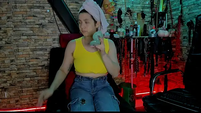 Liltildeman moon online show from November 21, 4:33 am