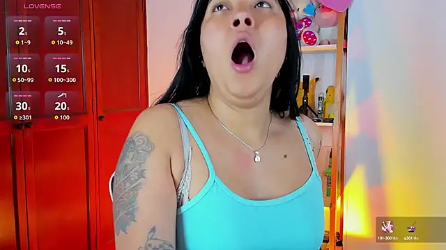 eymy-hadid online show from September 15, 3:01 pm