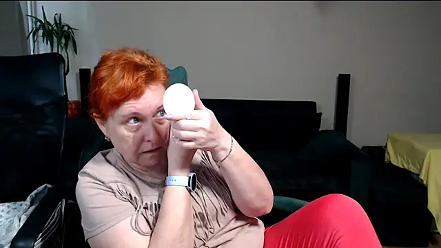 JoannaAndNeighbour online show from March 22, 8:29 am