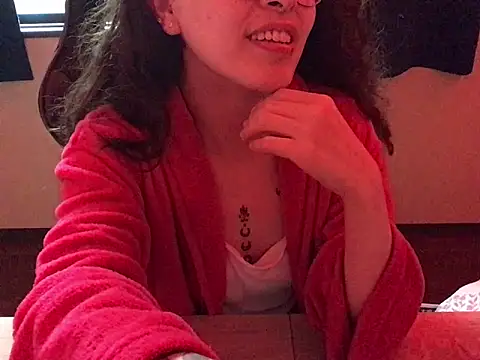 Snapshot of YumieCp chatting on March 12, 11:20 am YumieCp online show from March 12, 11:20 am