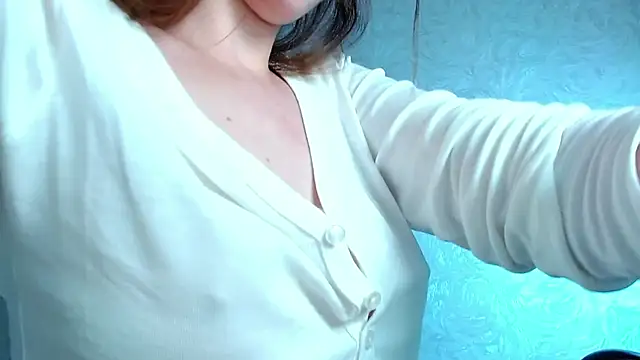 millllina online show from May 26, 4:03 pm