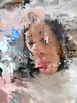 Snapshot of __IRIS__ chatting on June 5, 5:07 pm IRIS online show from June 5, 5:07 pm